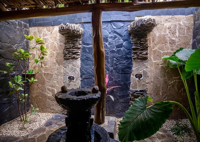 Ocho Artisan Hotel Tamarindo