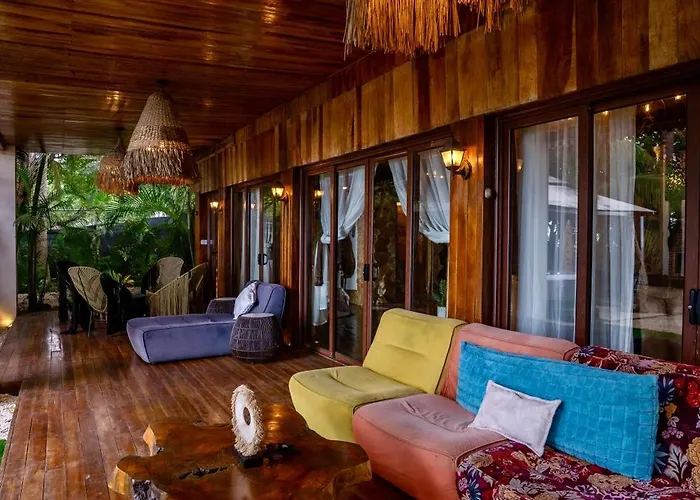 Ocho Artisan Hotel Tamarindo