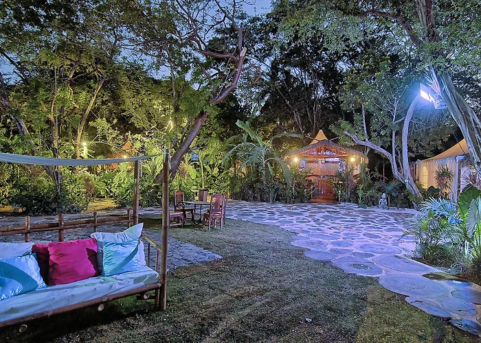 Hotel Ocho Artisan