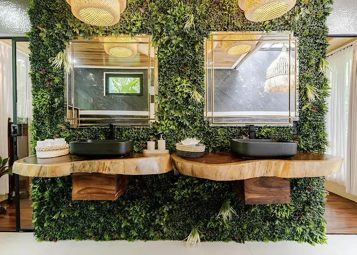 Hotel Ocho Artisan