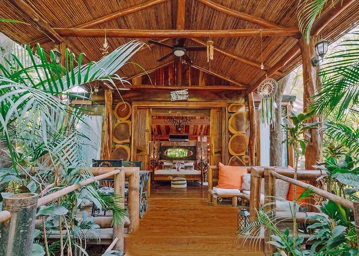 Ocho Artisan Hotel Tamarindo