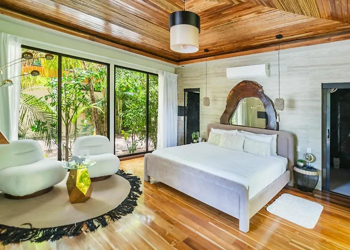 Ocho Artisan Hotel